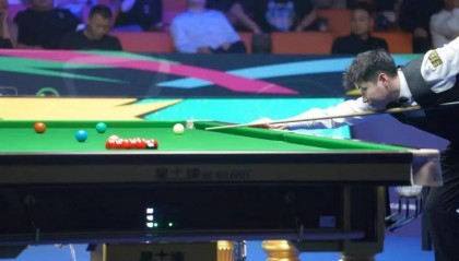 斯诺克国锦赛｜再演绝杀好戏 赵心童6比5力克塞尔比进四强
