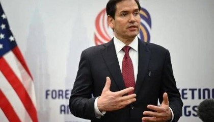 中美外长刚谈完,不到48小时,拉夫罗夫访华,这件大事不能再等了!