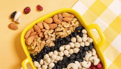 过节买坚果,洽洽和良品铺子坚果哪个好?