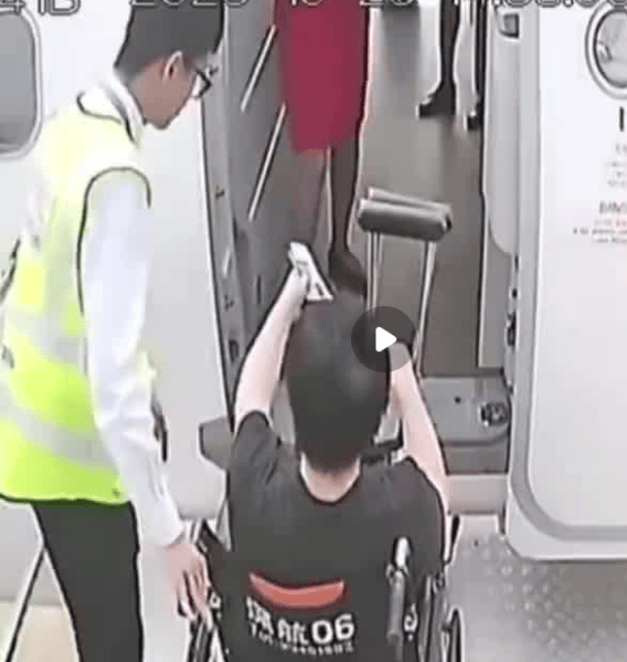 郑智化为用词不当致歉,但他想要尊严没有错