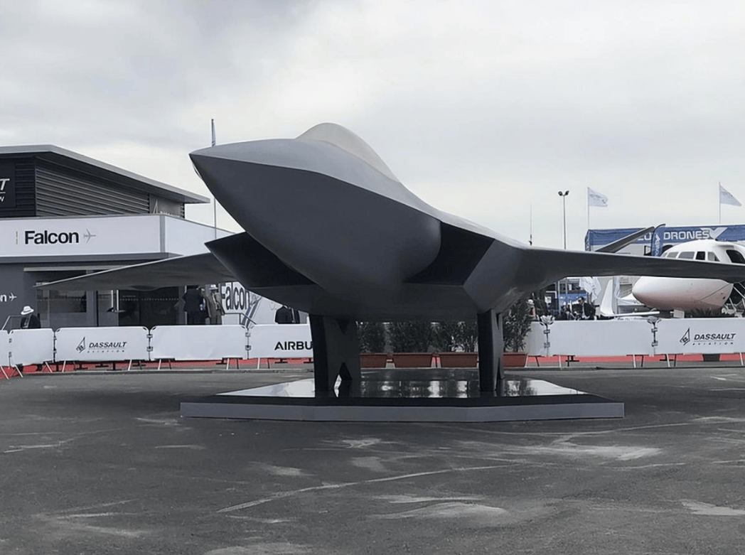 福建舰冲击西方认知,法国犹豫再三拍板,新航母要上3条弹射器