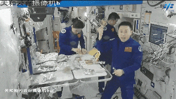 太空烧烤??来看航天员们的“吃饭历程”!